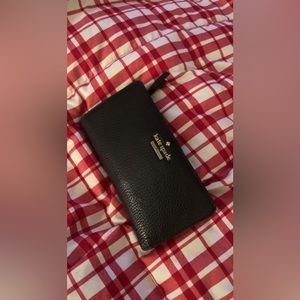 Black Kate Spade Wallet, new condition